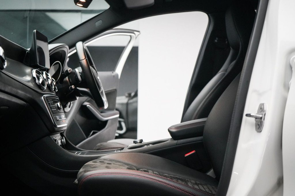 Used Mercedes-Benz GLA 2018 for sale - 77647976: Photo 31