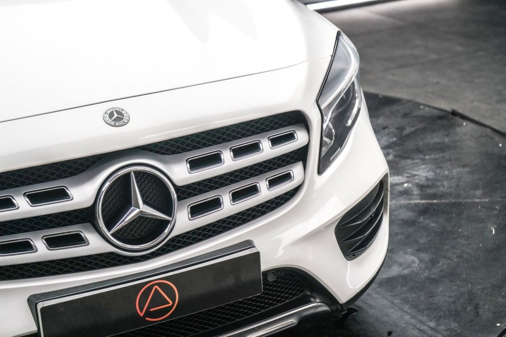 Used Mercedes-Benz GLA 2018 for sale - 77647976: Photo 4