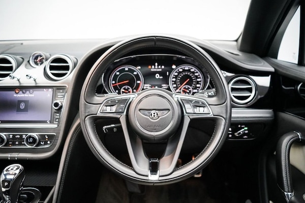 Used Bentley Bentayga 2018 for sale - 76291058: Photo 32