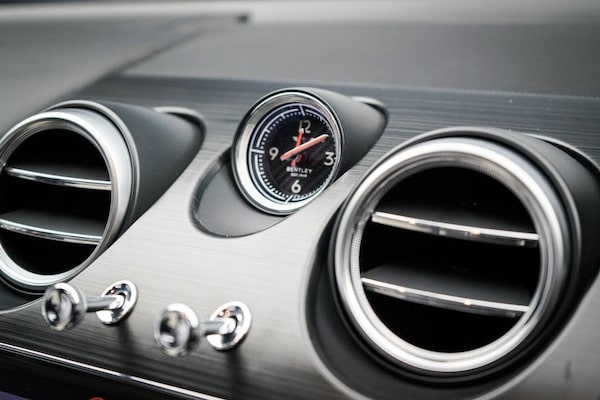 Used Bentley Bentayga 2018 for sale - 76291058: Photo 43