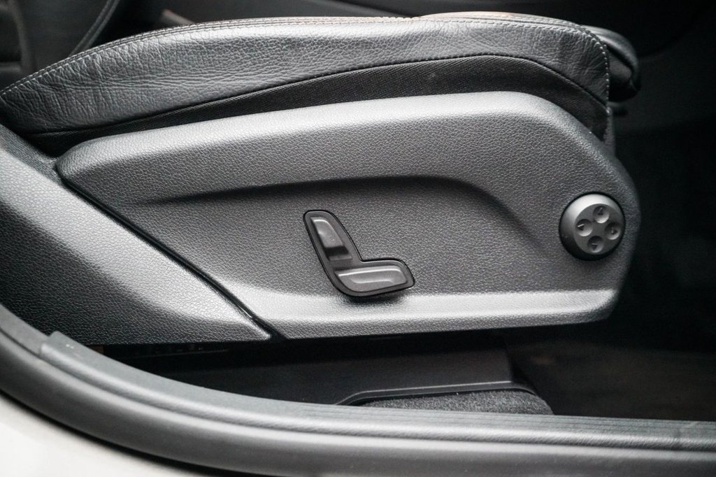 Used Mercedes-Benz GLC 2021 for sale - 77427771: Photo 35