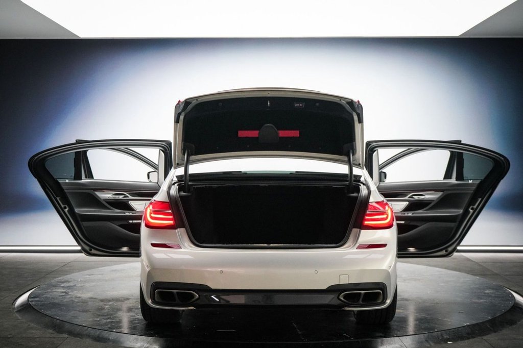 Used BMW 7 Series 2018 for sale - 77427912: Photo 32