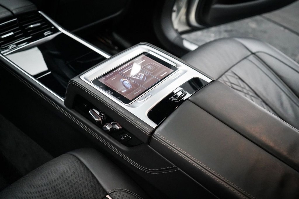 Used BMW 7 Series 2018 for sale - 77427912: Photo 42