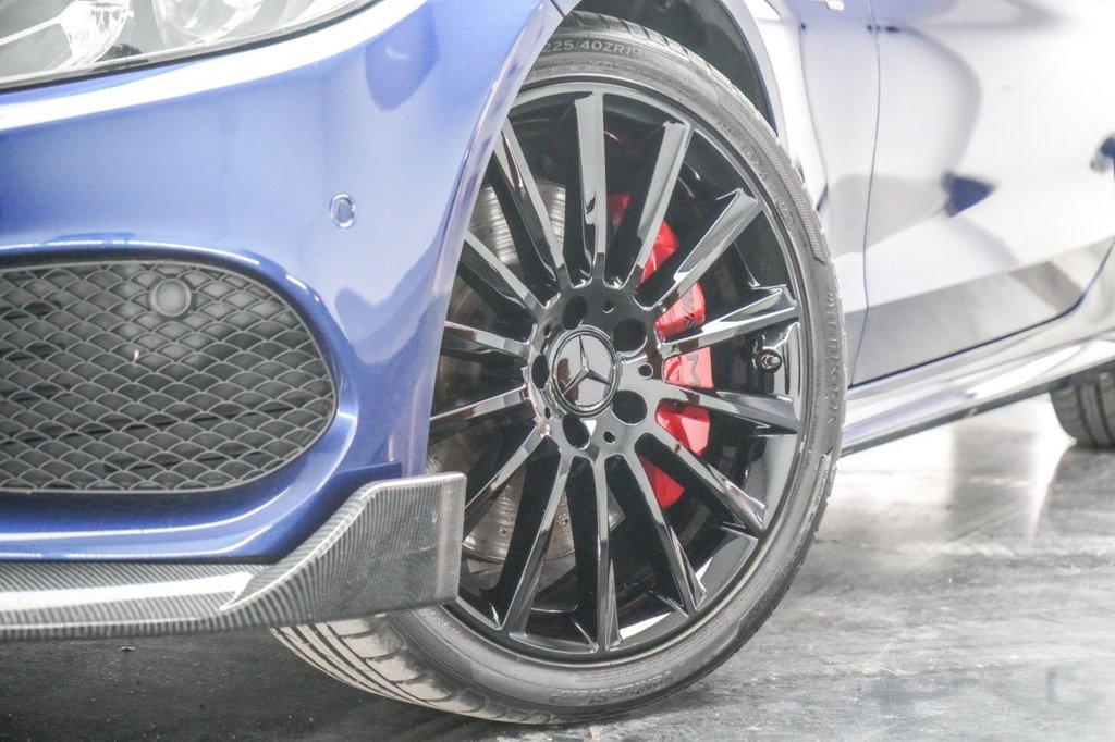 Used Mercedes-Benz C Class 2017 for sale - 76768104: Photo 2