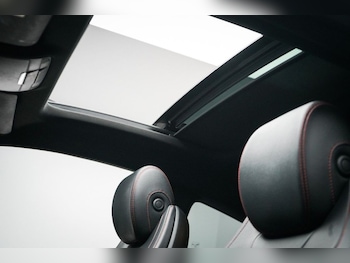 Used Mercedes-Benz C Class 2017 for sale - 76536086: Photo