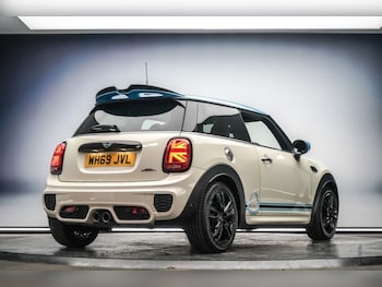 Used MINI Hatch 2019 for sale - 78263197: Photo