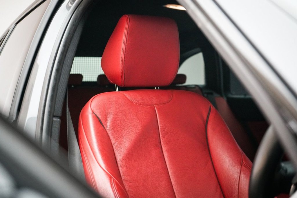 Used BMW 3 Series 2018 for sale - 76966179: Photo 29