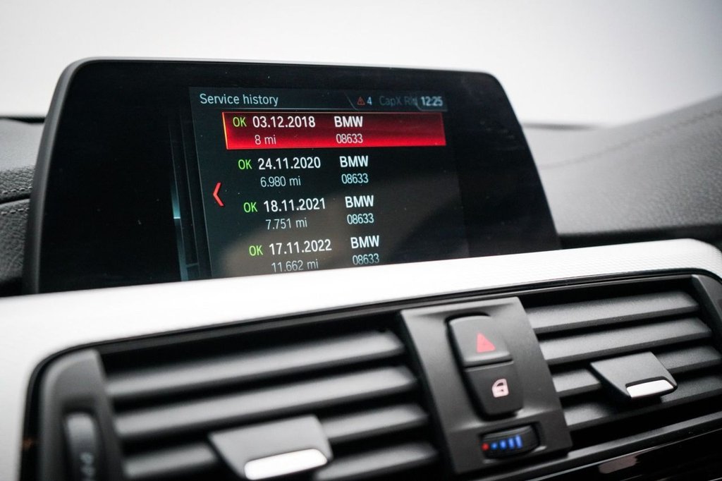 Used BMW 3 Series 2018 for sale - 76966179: Photo 40