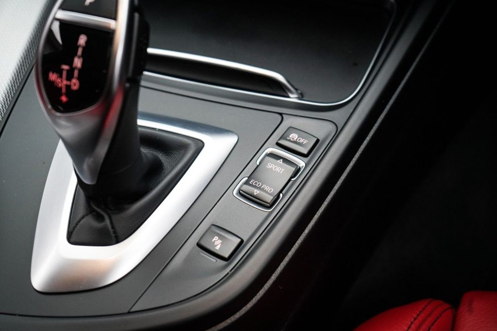 Used BMW 3 Series 2018 for sale - 76966179: Photo 44