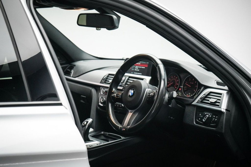 Used BMW 3 Series 2019 for sale - 77810103: Photo 27