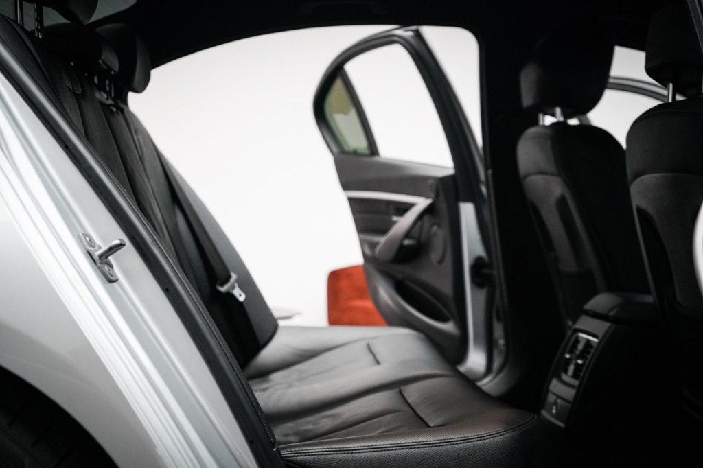 Used BMW 3 Series 2019 for sale - 77810103: Photo 31