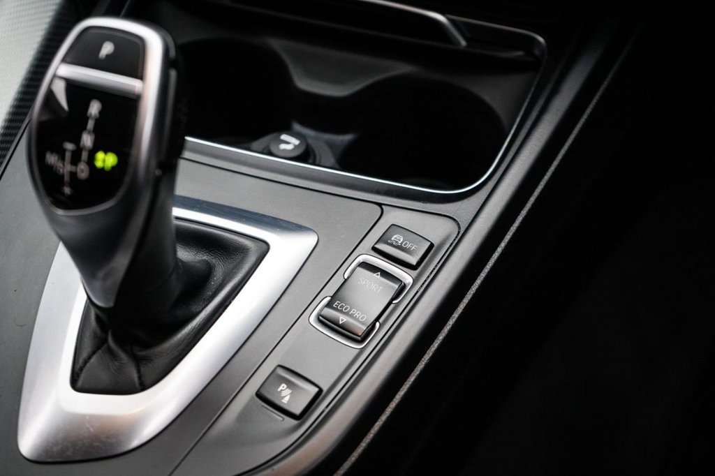 Used BMW 3 Series 2019 for sale - 77810103: Photo 44