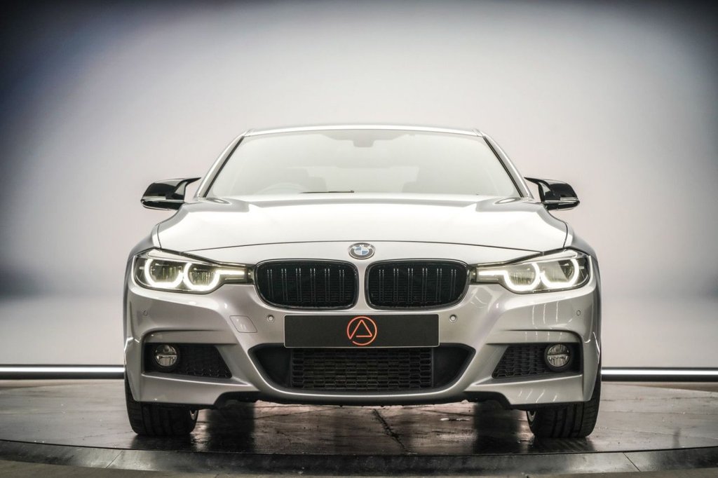 Used BMW 3 Series 2019 for sale - 77810103: Photo 9