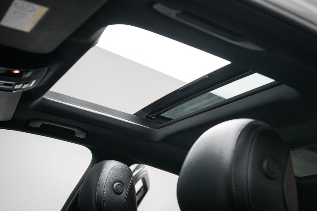 Used Mercedes-Benz GLE 2018 for sale - 78153526: Photo 3