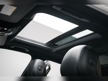 Used Mercedes-Benz GLE 2018 for sale - 78153526: Photo