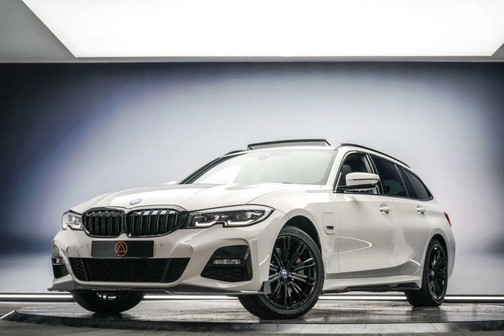 Used BMW 3 Series 2022 for sale - 76977416: Photo 1