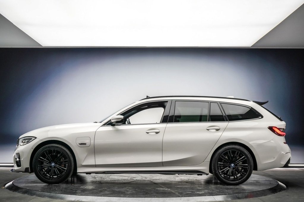 Used BMW 3 Series 2022 for sale - 76977416: Photo 15