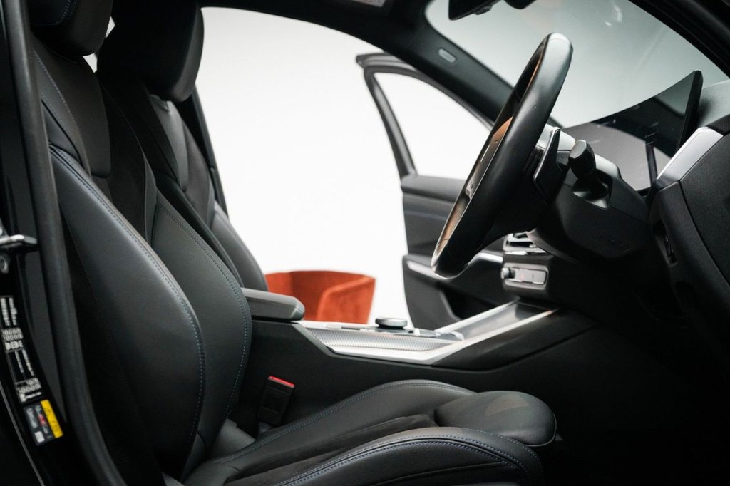 Used BMW 3 Series 2024 for sale - 77647835: Photo 31