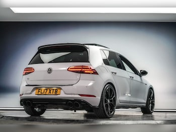 Used Volkswagen Golf 2017 for sale - 76223129: Photo 3