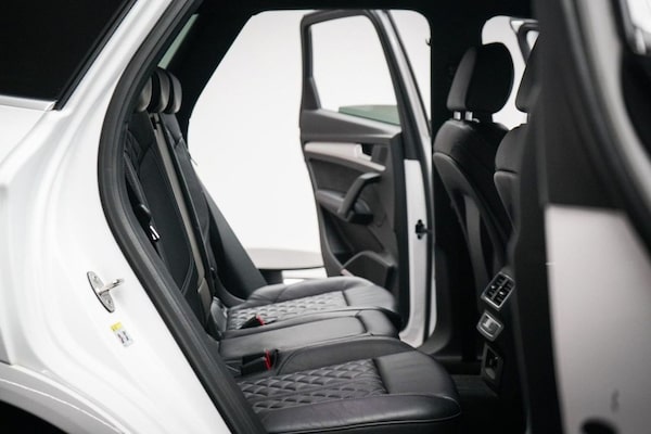 Used Audi Q5 2018 for sale - 76345799: Photo 30
