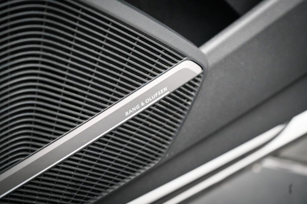 Used Audi SQ5 2018 for sale - 76345799: Photo 33