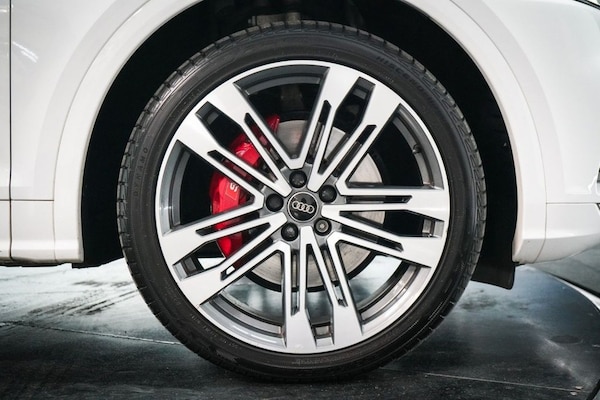 Used Audi Q5 2018 for sale - 76345799: Photo 47