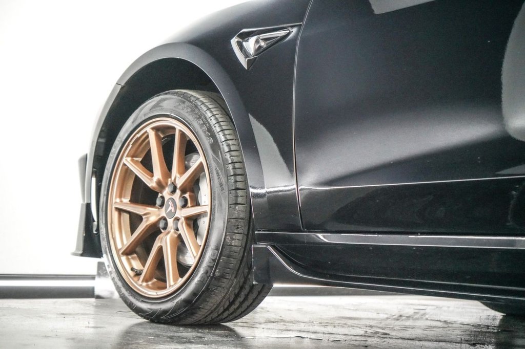 Used Tesla Model 3 2019 for sale - 76345365: Photo 10