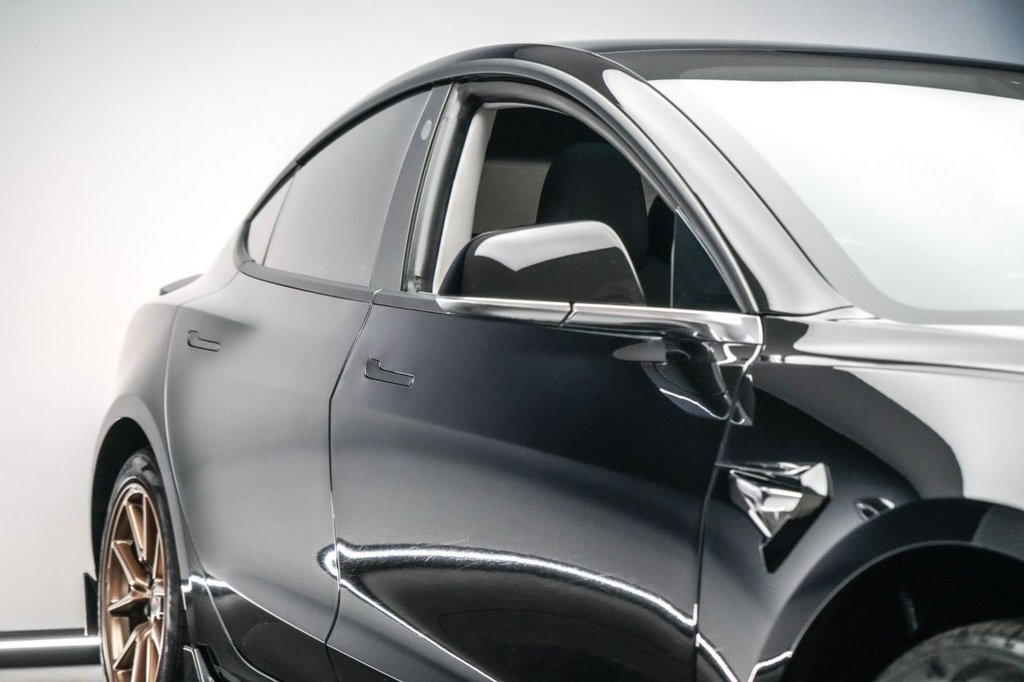 Used Tesla Model 3 2019 for sale - 76345365: Photo 17