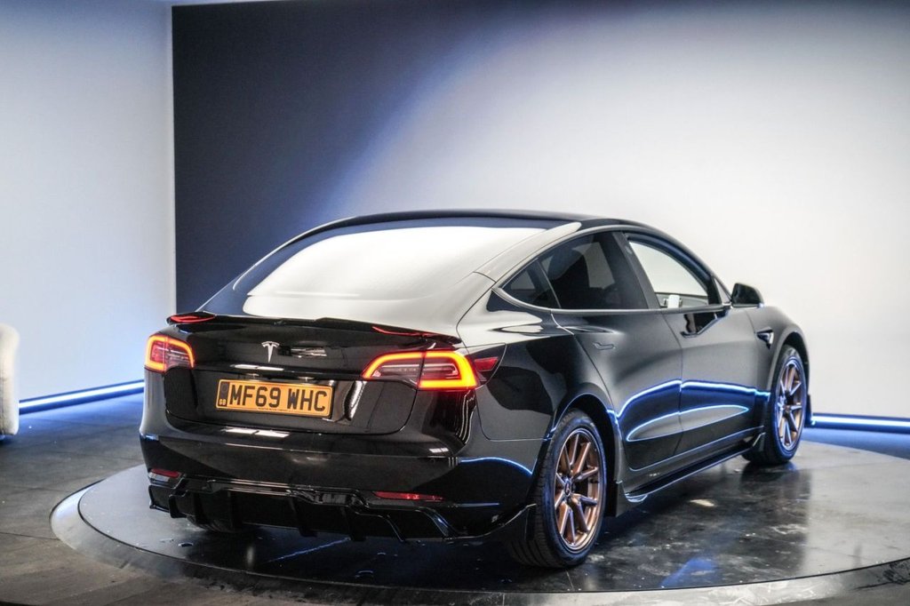 Used Tesla Model 3 2019 for sale - 76345365: Photo 28