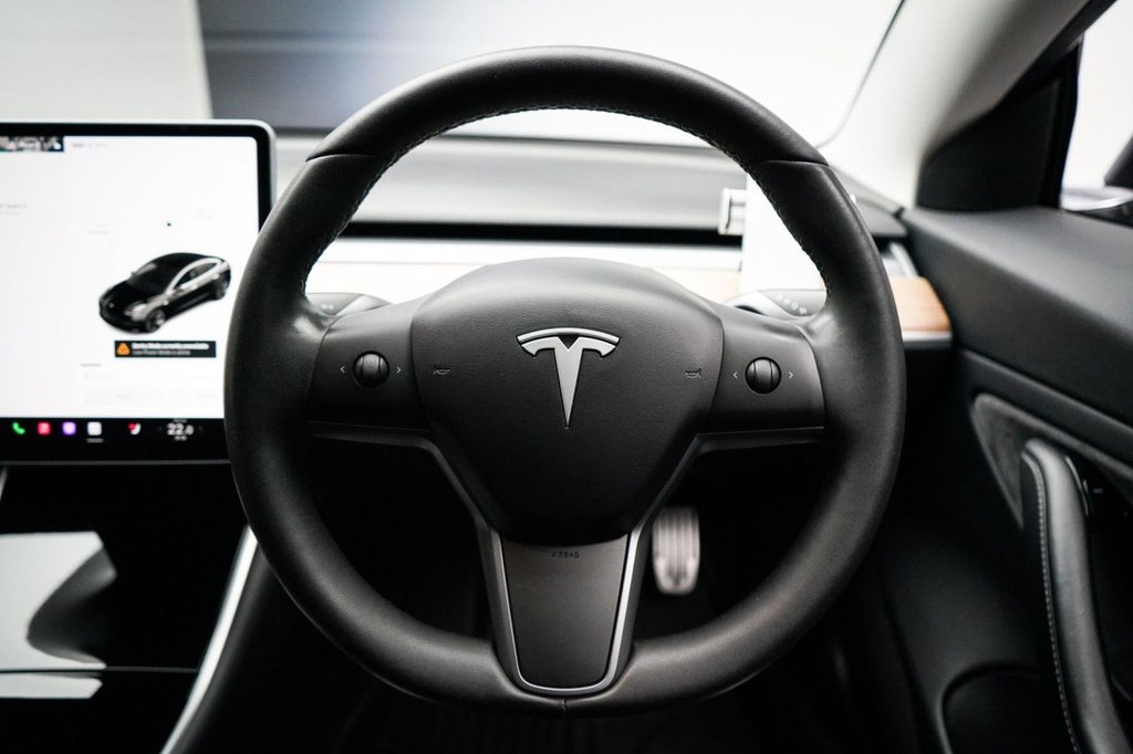 Used Tesla Model 3 2019 for sale - 76345365: Photo 42