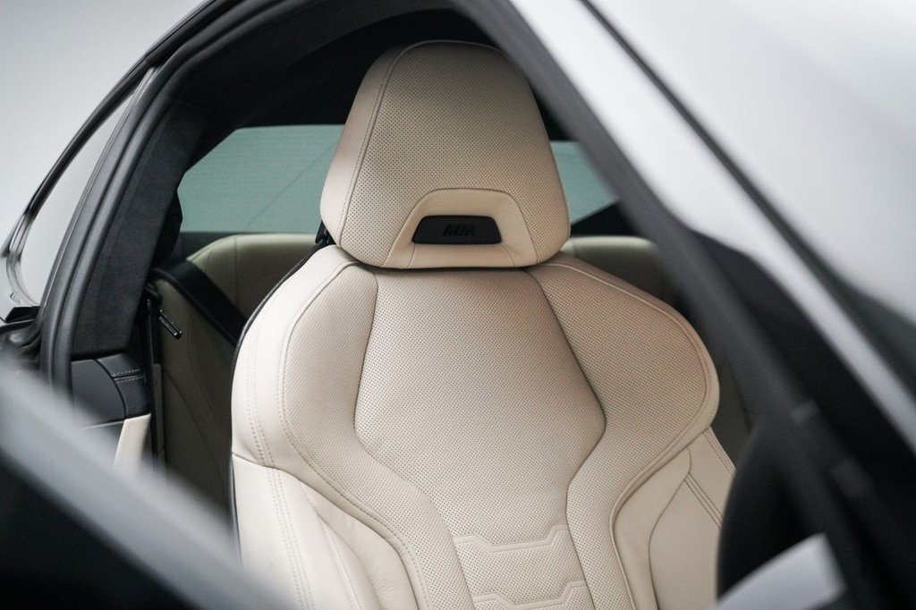 Used BMW 8 Series 2022 for sale - 76574734: Photo 32