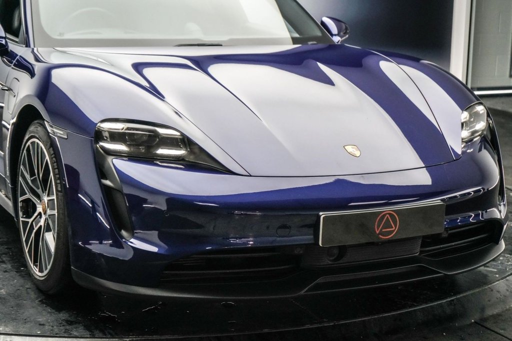 Used Porsche Taycan 2020 for sale - 77332897: Photo 18