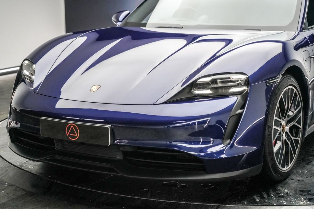 Used Porsche Taycan 2020 for sale - 77332897: Photo 19