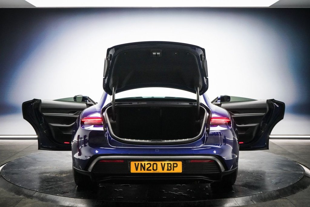 Used Porsche Taycan 2020 for sale - 77332897: Photo 28