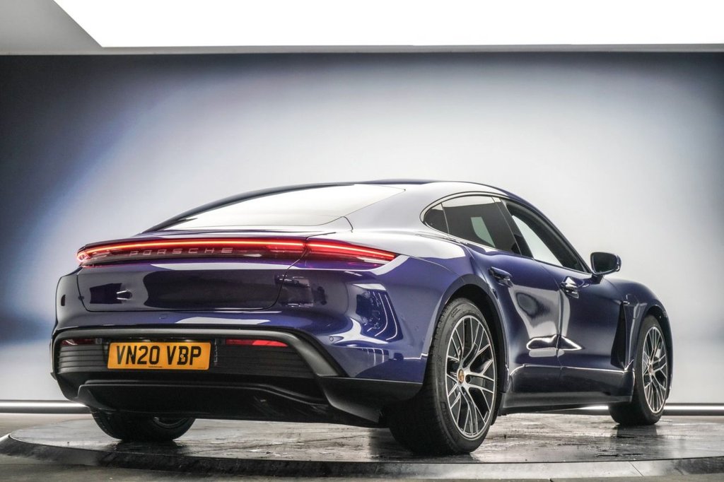 Used Porsche Taycan 2020 for sale - 77332897: Photo 3