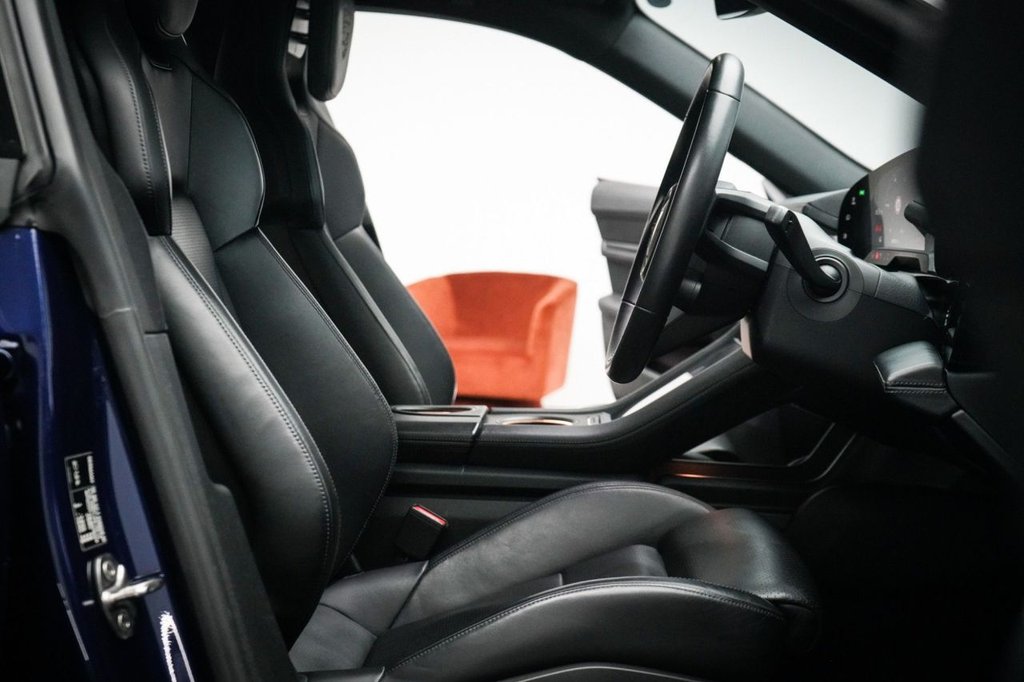 Used Porsche Taycan 2020 for sale - 77332897: Photo 32