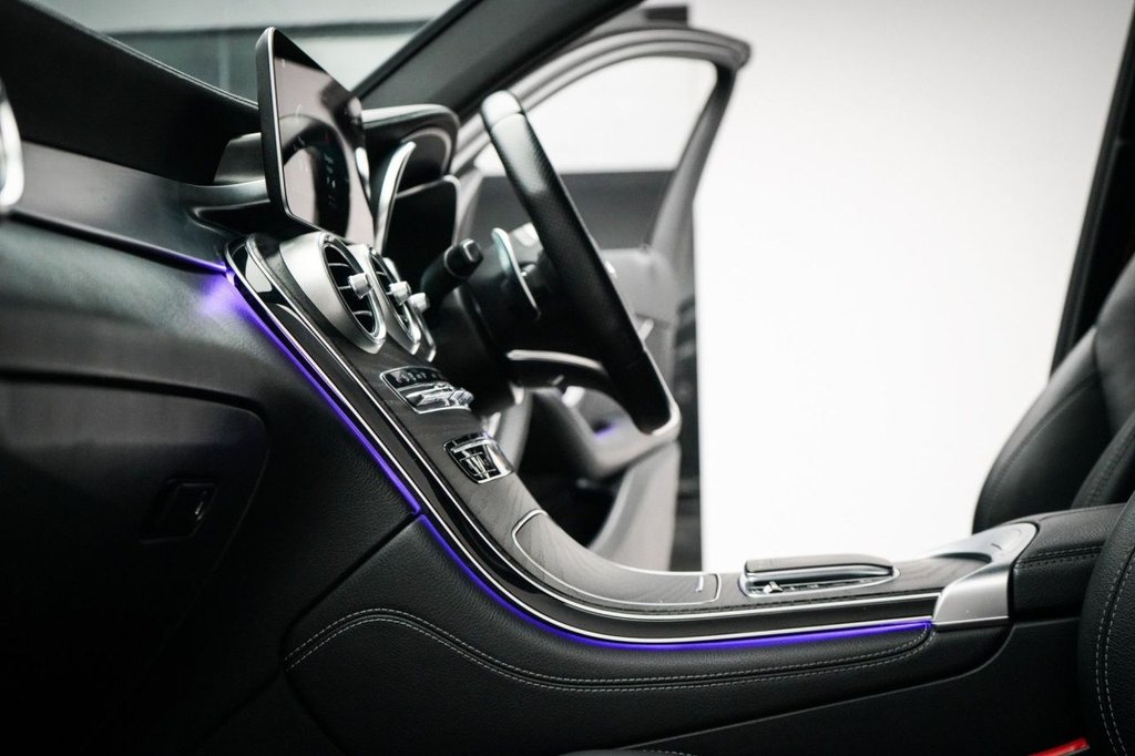 Used Mercedes-Benz GLC 2019 for sale - 76848343: Photo 38