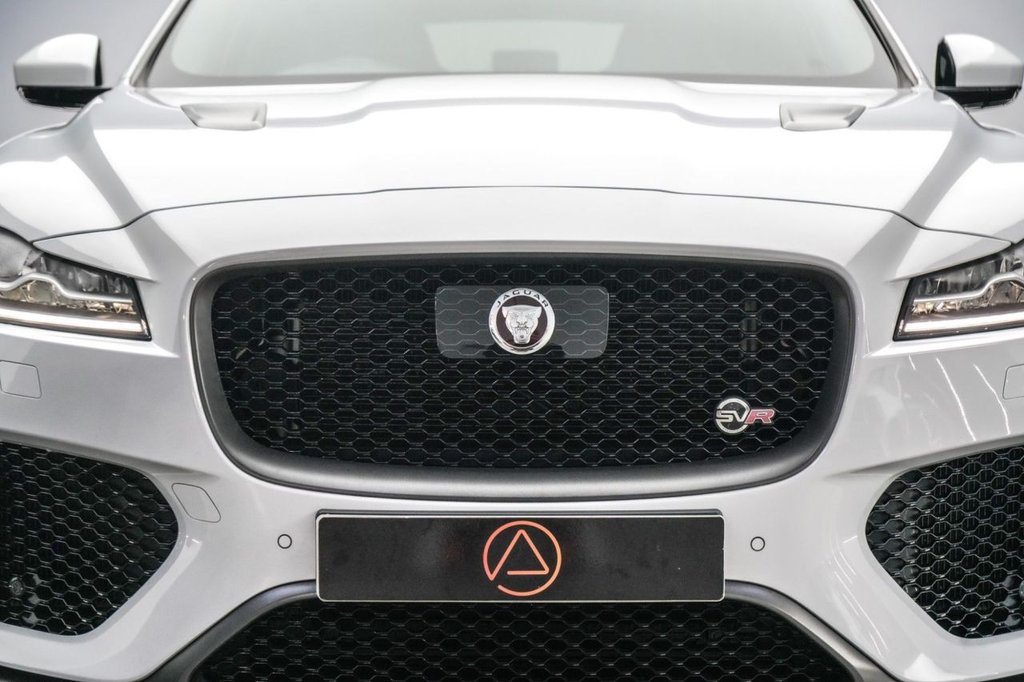 Used Jaguar F-Pace 2020 for sale - 76717207: Photo 10