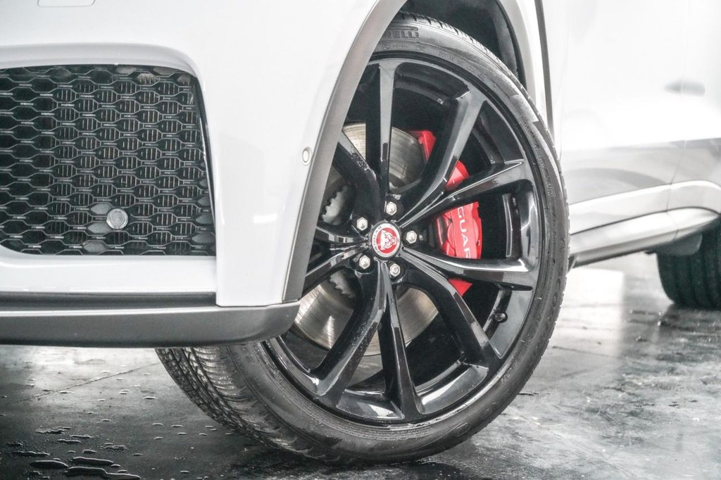 Used Jaguar F-Pace 2020 for sale - 76717207: Photo 2