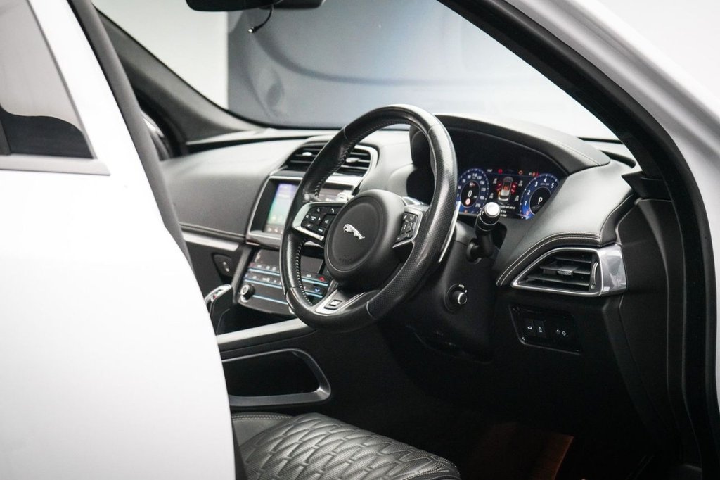 Used Jaguar F-Pace 2020 for sale - 76717207: Photo 27