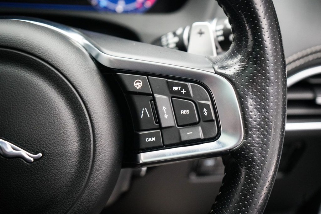 Used Jaguar F-Pace 2020 for sale - 76717207: Photo 39