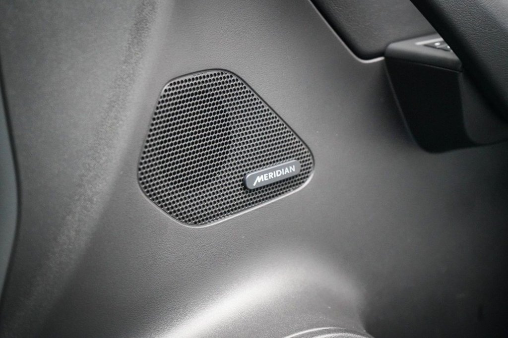 Used Jaguar F-Pace 2020 for sale - 76717207: Photo 40