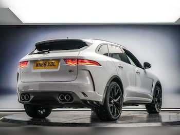 Used Jaguar F-Pace 2020 for sale - 76717207: Photo
