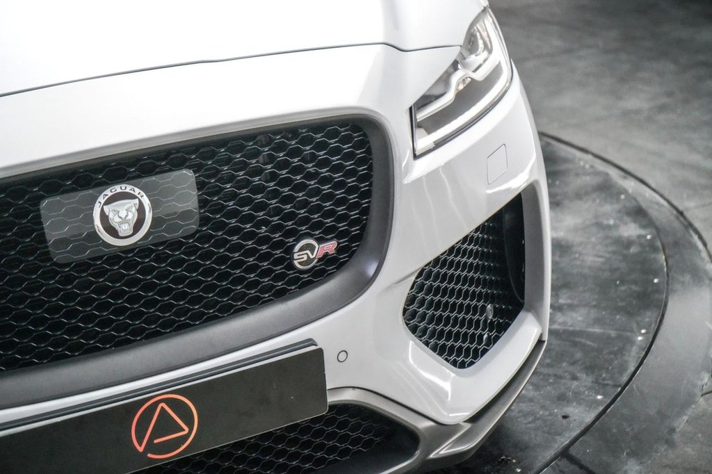 Used Jaguar F-Pace 2020 for sale - 76717207: Photo 7