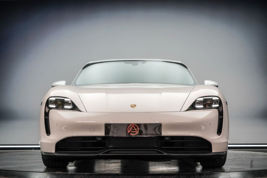 Used Porsche Taycan 2021 for sale - 76291075: Photo 10