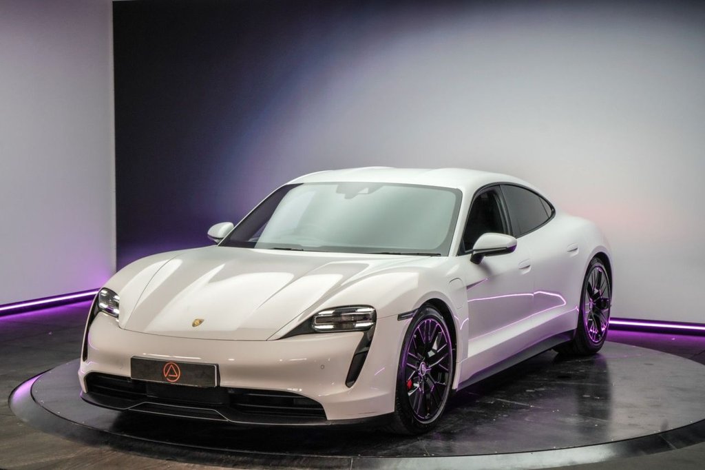 Used Porsche Taycan 2021 for sale - 76291075: Photo 21