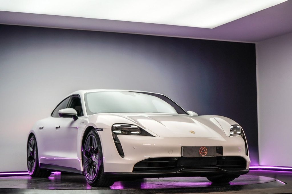 Used Porsche Taycan 2021 for sale - 76291075: Photo 23