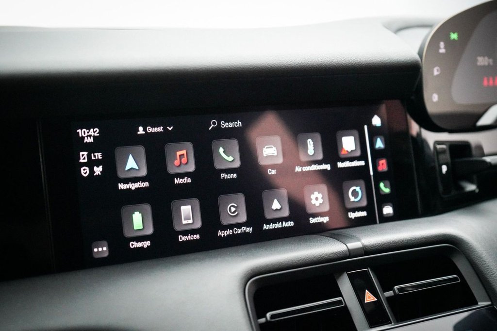 Used Porsche Taycan 2021 for sale - 76291075: Photo 46