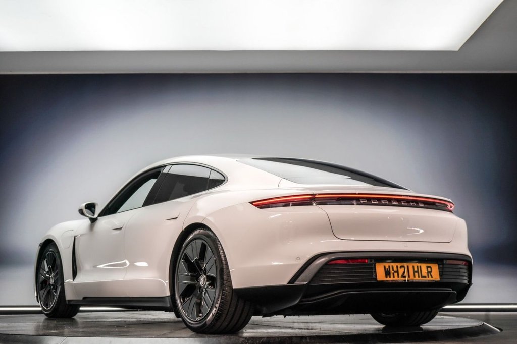 Used Porsche Taycan 2021 for sale - 76291075: Photo 7