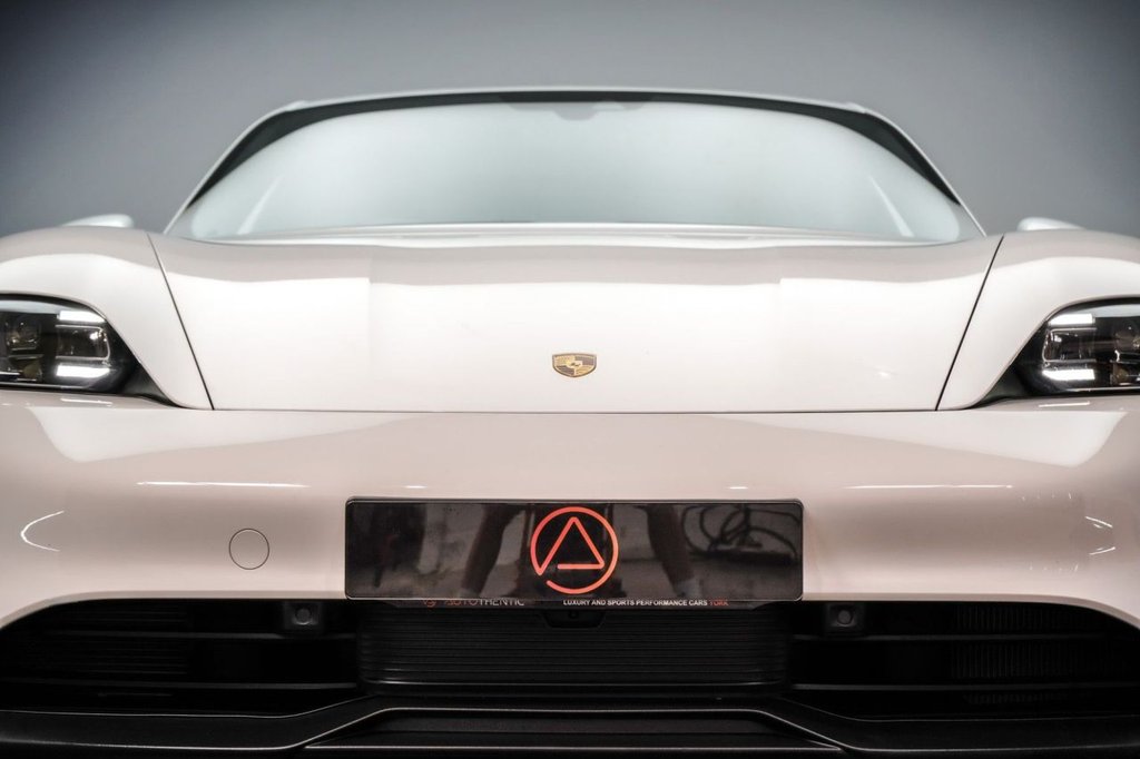 Used Porsche Taycan 2021 for sale - 76291075: Photo 9